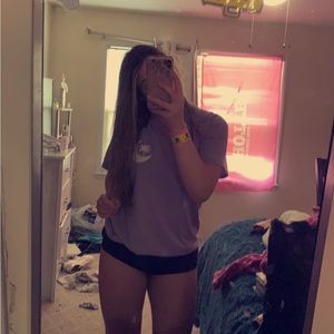 Meet your Posher, Chloe